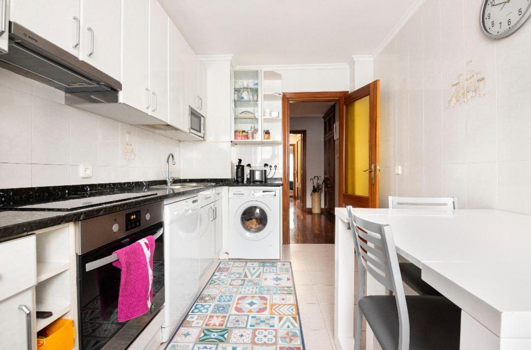 Apartament La Casa De Helen San Sebastian Lasarte Oria Zewnętrze zdjęcie